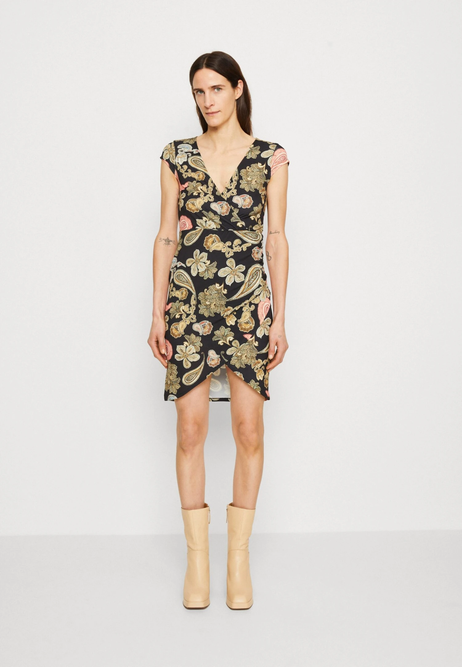 Anna Field Sukienka Z Dżerseju - Black/multi Coloured - obrazek 3