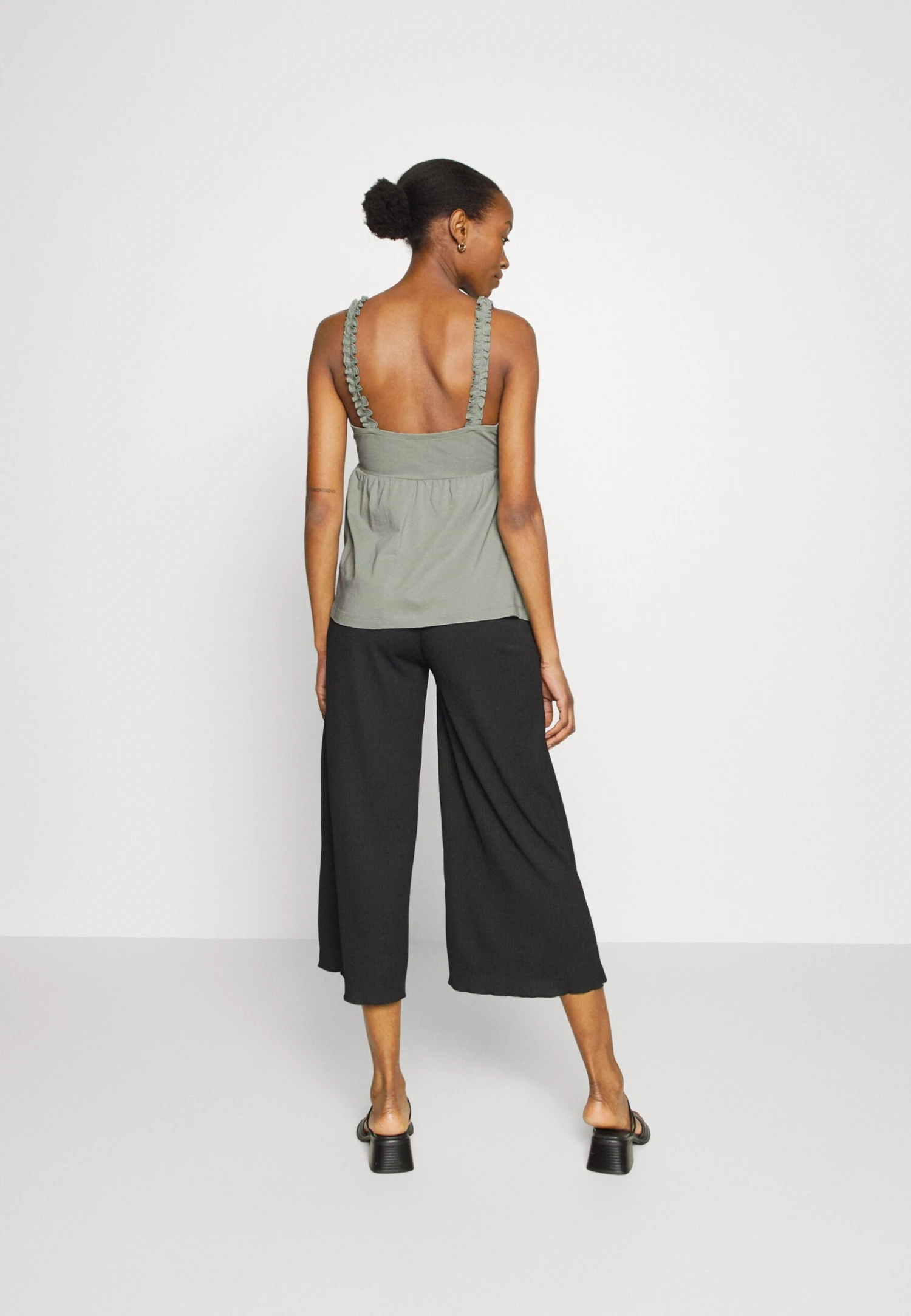 Top - Light Green - obrazek 3