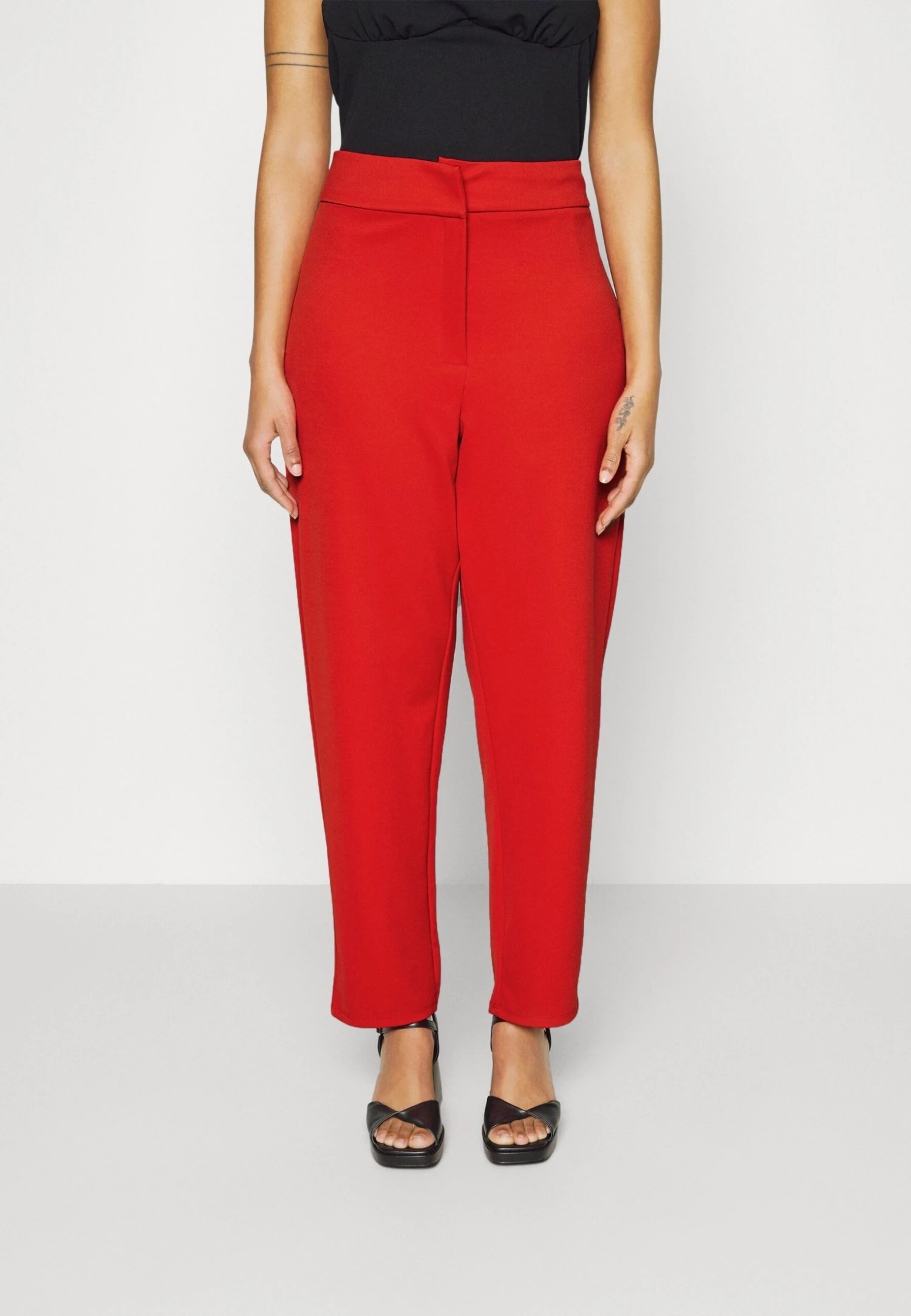 STRETCH TROUSERS - Spodnie Materiałowe - Red