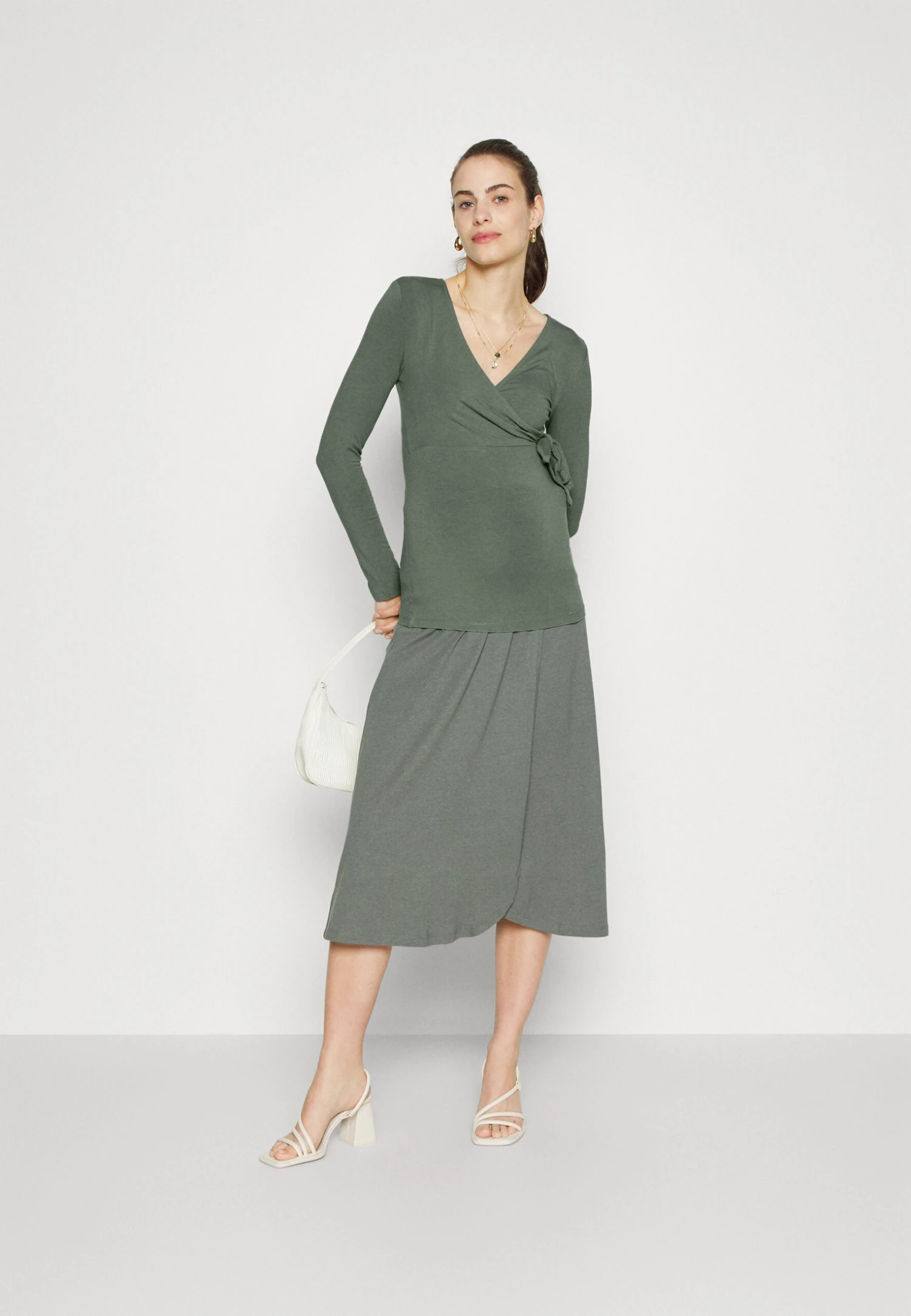 Bluzka Z Długim Rękawem - Light Green - obrazek 2