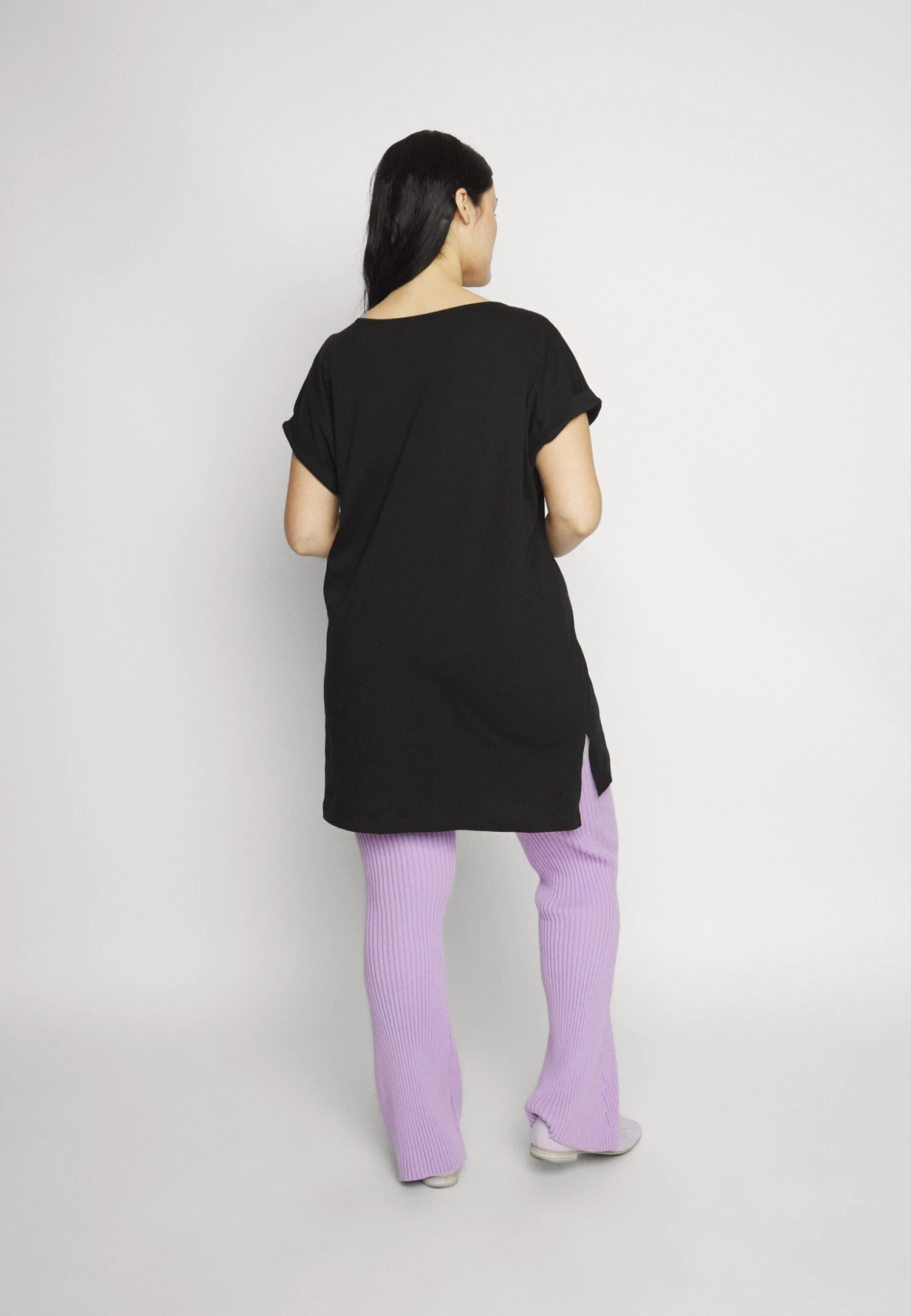 LONG - T-shirt Basic - Black - obrazek 5