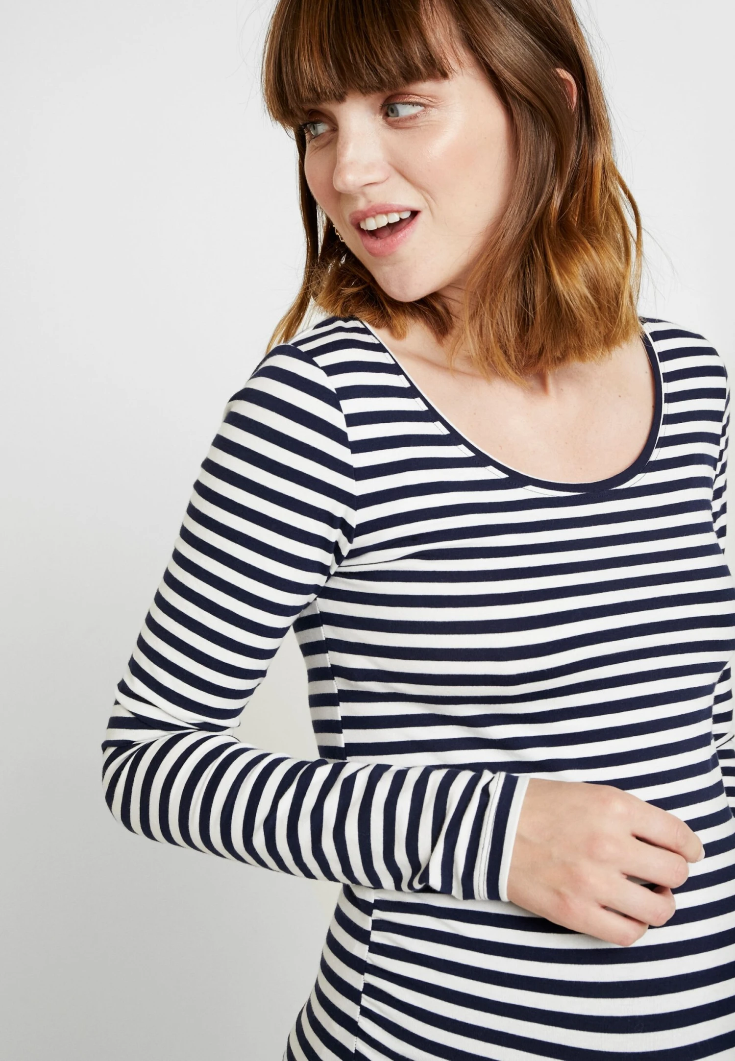 Bluzka Z Długim Rękawem - Off-white/dark Blue - obrazek 4