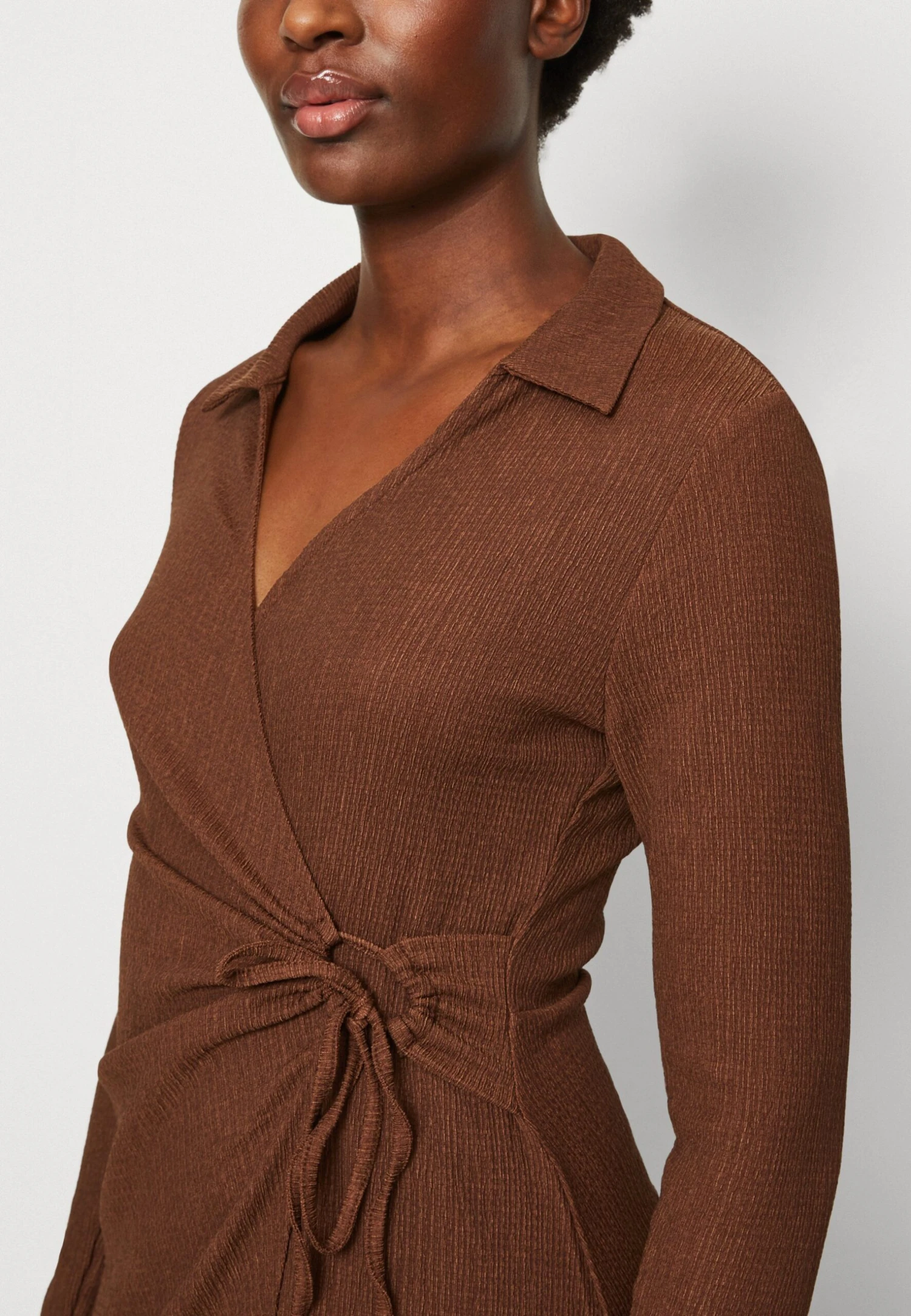 Anna Field Sukienka Letnia - Dark Brown - obrazek 6