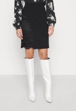 PANEL ASYMMETRIC - Spódnica Mini - Black