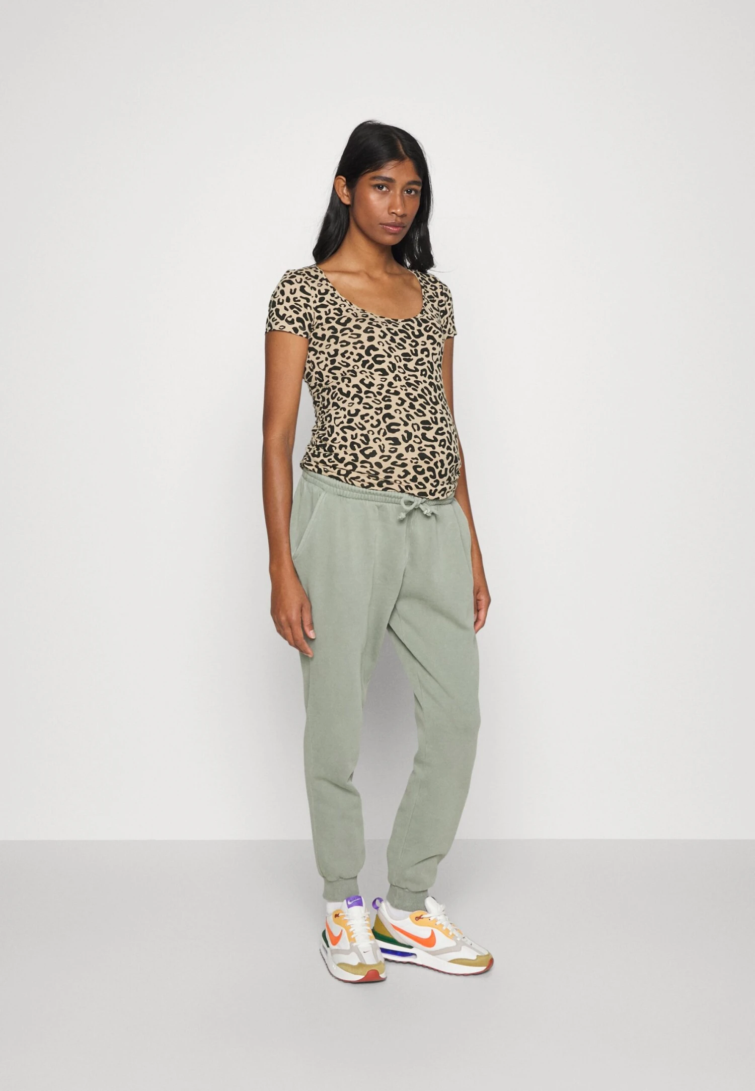 3PACK - T-shirt Z Nadrukiem - Brown/white/multi-coloured