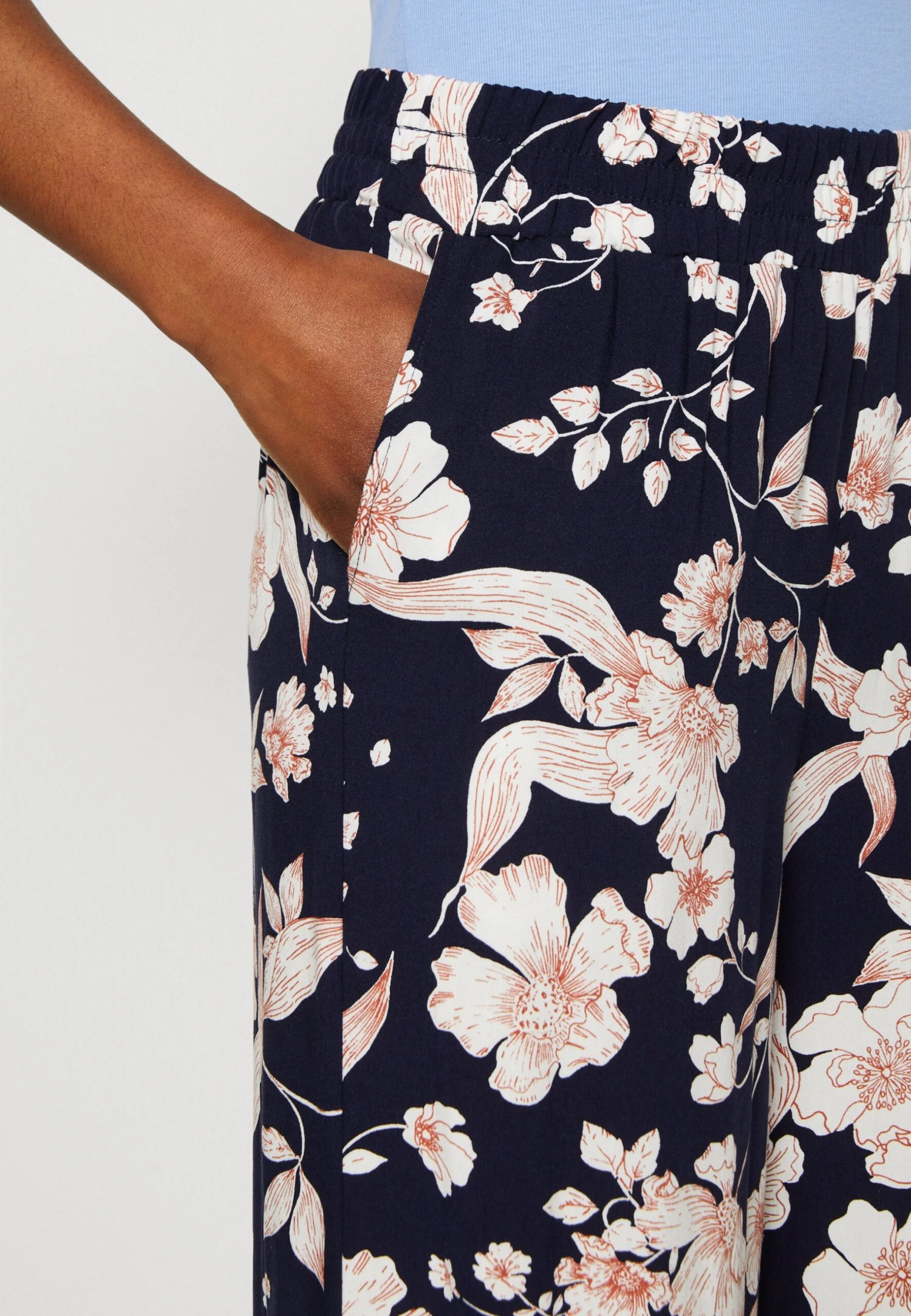 Anna Field Spodnie Materiałowe - Black/off White/multi Coloured - obrazek 4