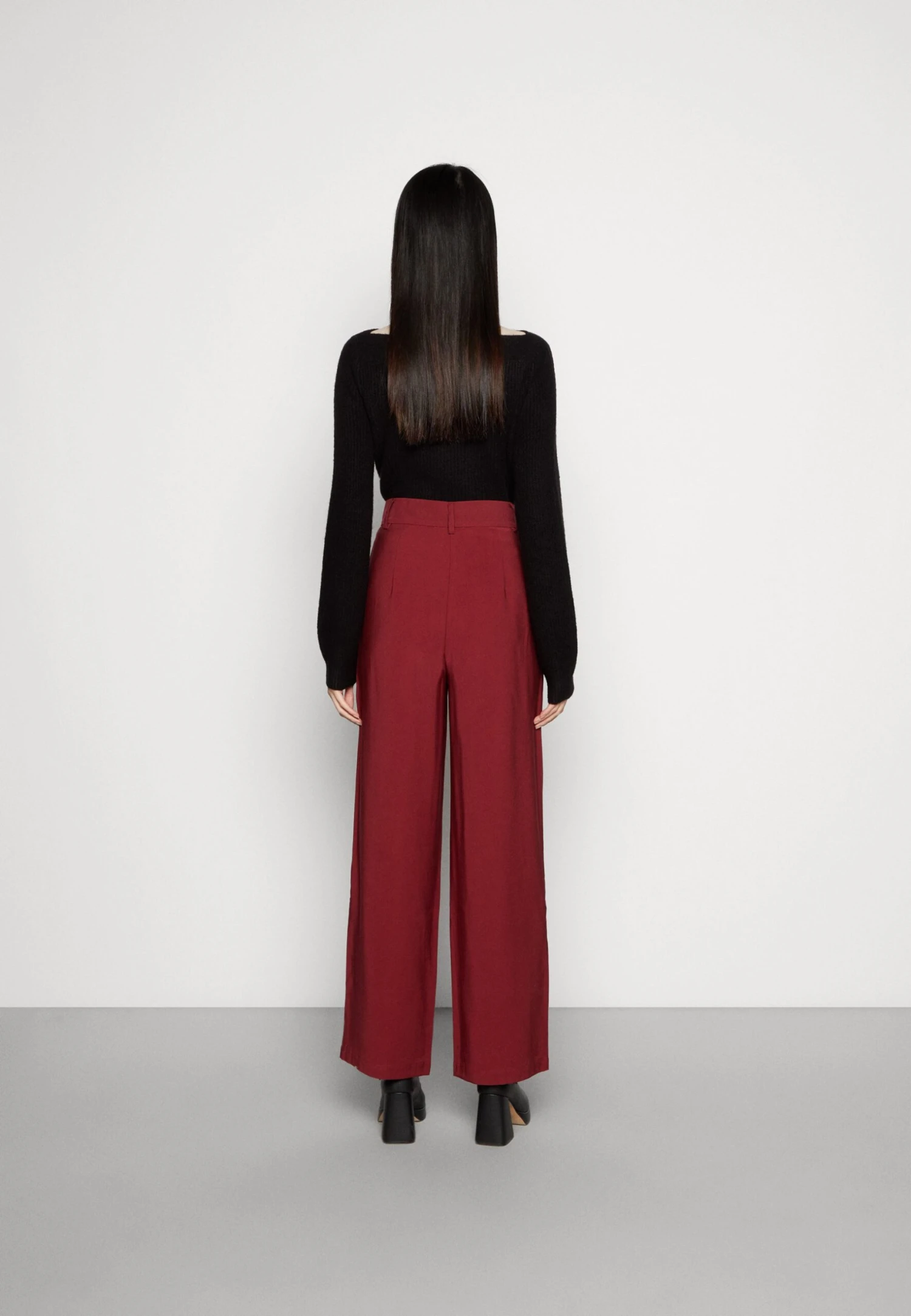 Anna Field Spodnie Materiałowe - Bordeaux - obrazek 3