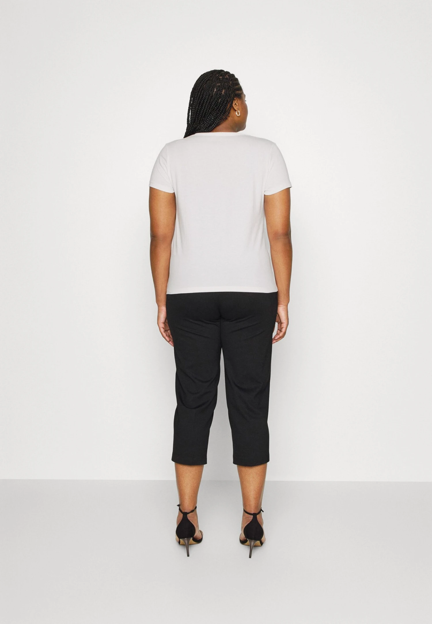 3 PACK - T-shirt Basic - White/dark Yellow/purple - obrazek 3