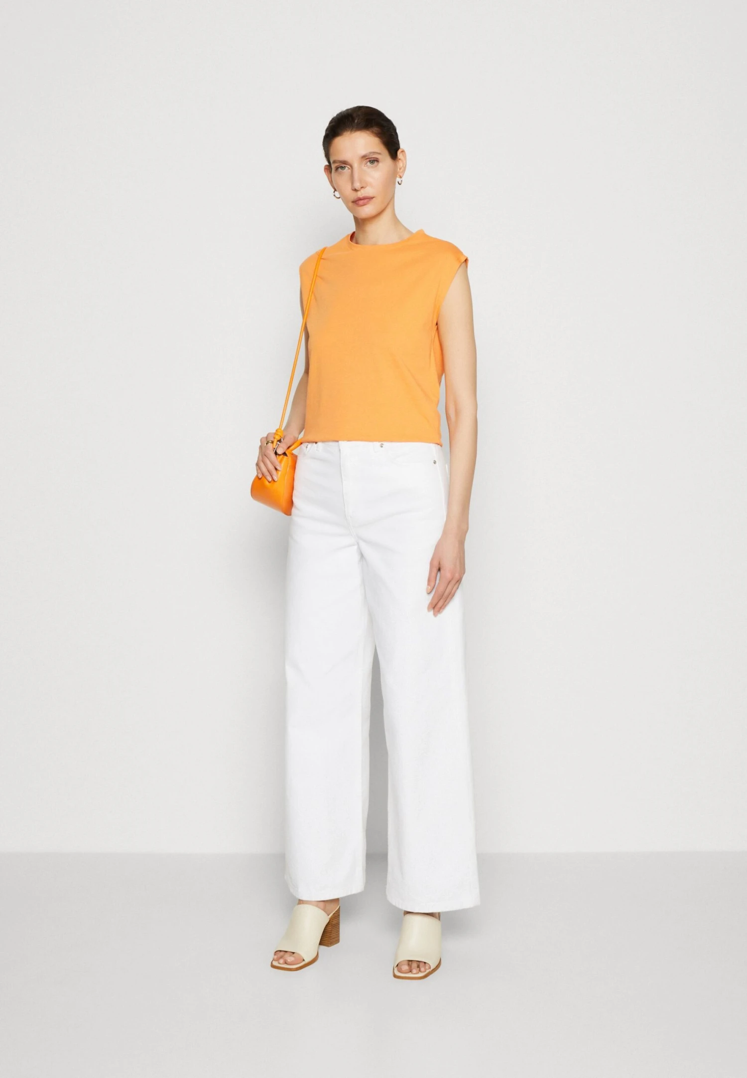 Anna Field T-shirt Basic - Orange - obrazek 2