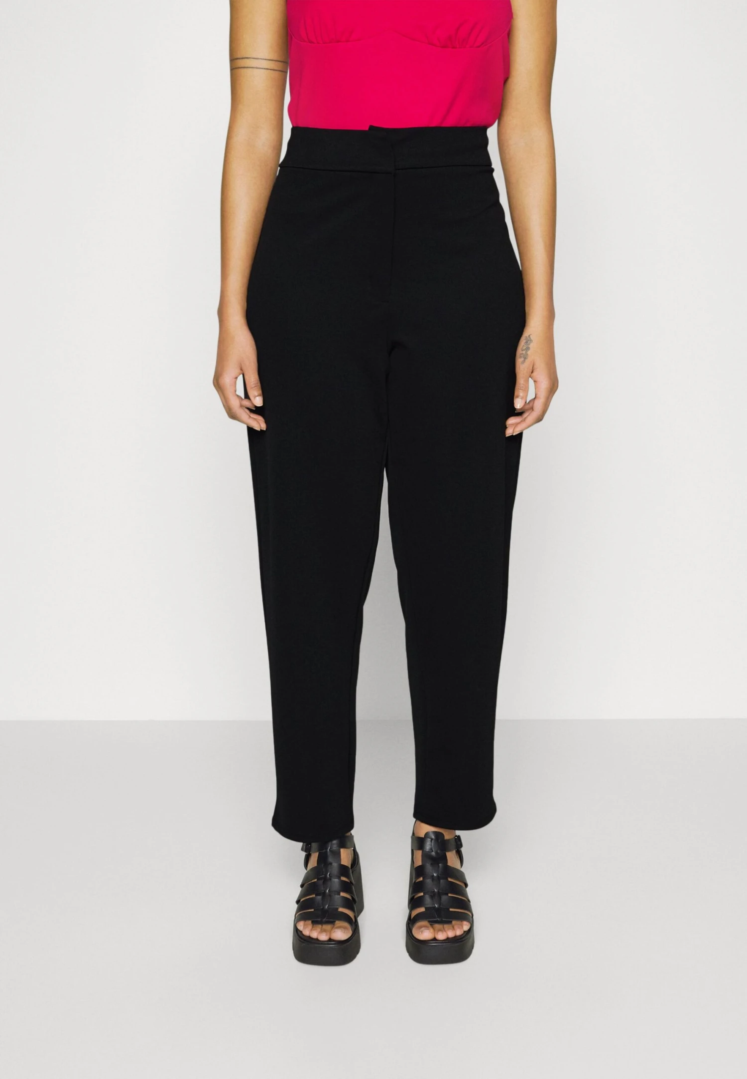 STRETCH TROUSERS - Spodnie Materiałowe - Black