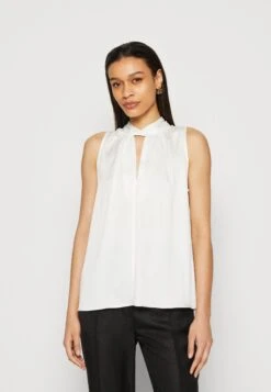 Anna Field Top - Off-white